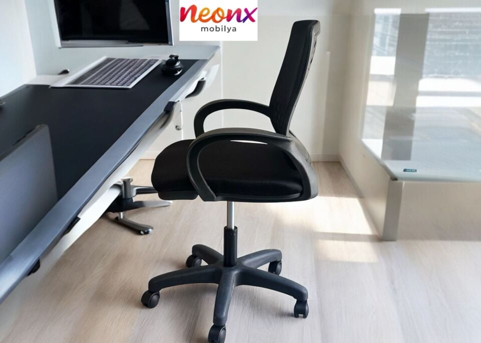 Polen Çalışma Koltuğu – Ergonomik ve Modern Tasarım