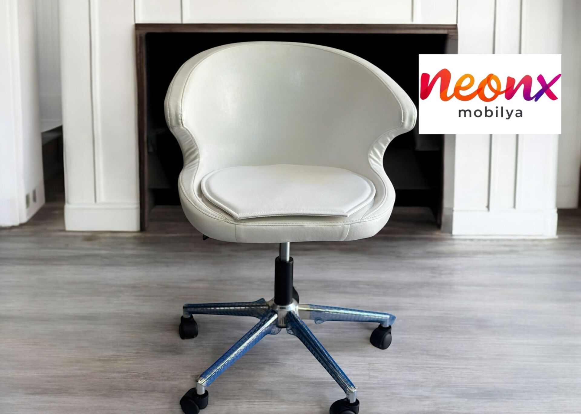 Koket Çalışma Koltuğu – Ergonomik ve Şık Tasarım