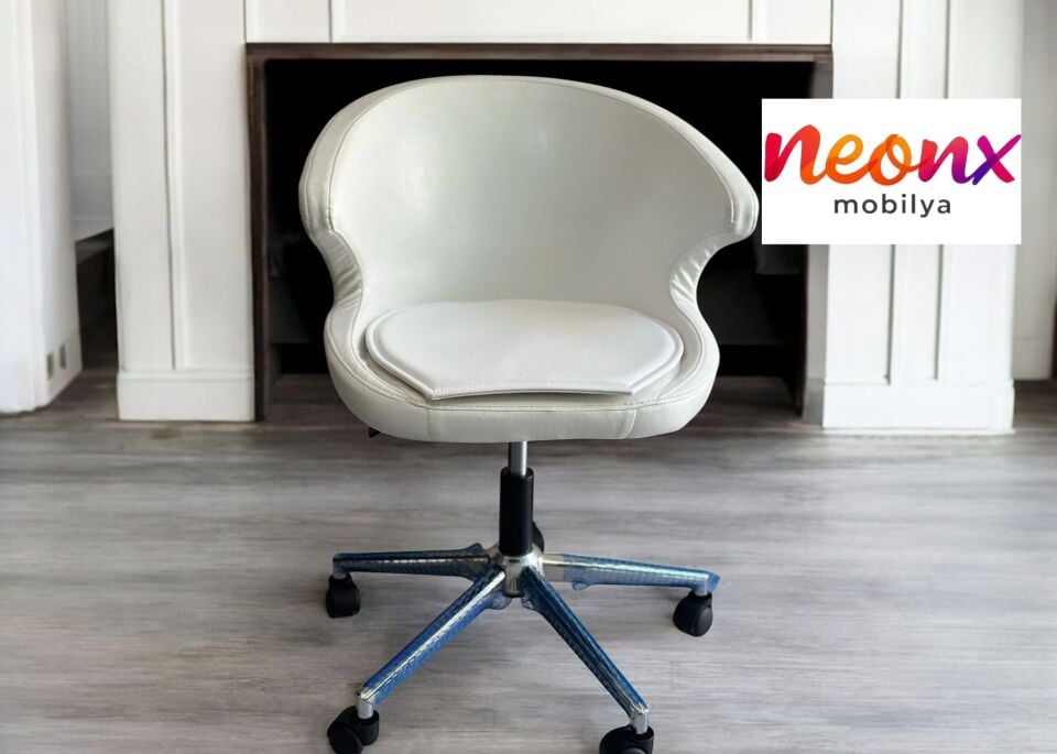 Koket Çalışma Koltuğu – Ergonomik ve Şık Tasarım