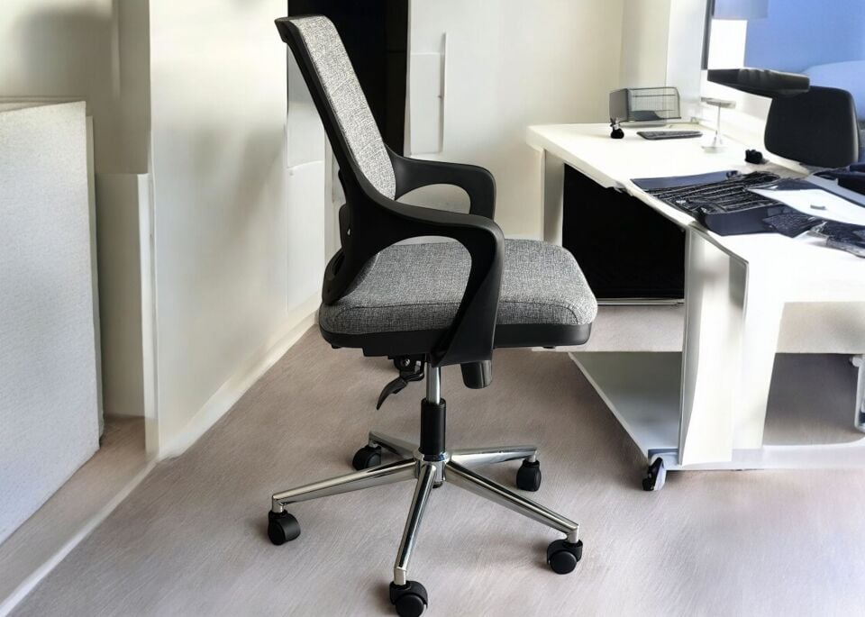 Xenon Çalışma Koltuğu – Ergonomik ve Modern Tasarım